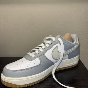 Nike White and Gray Sneakers